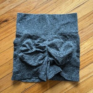 Scrunch Butt Contour Shorts